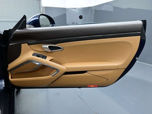 Certified 2019 Porsche 911 Turbo S AWD/4WD image 16