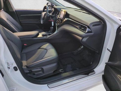 Used 2023 Toyota Camry SE w/ Protection Package (Q2) (TMS) image 20