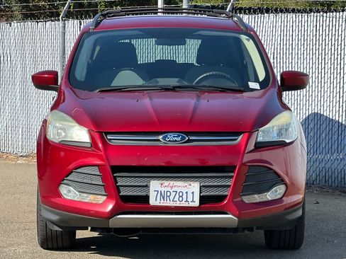 Used 2015 Ford Escape SE w/ Equipment Group 201A AWD/4WD image 8