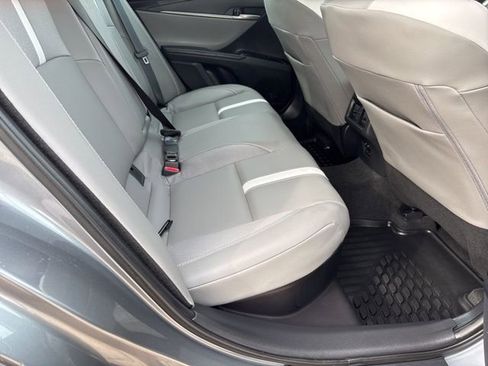 Used 2026 Toyota Camry SE FWD image 11