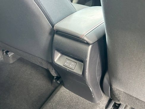 Used 2025 Toyota Corolla SE w/ SE Premium Package FWD image 43