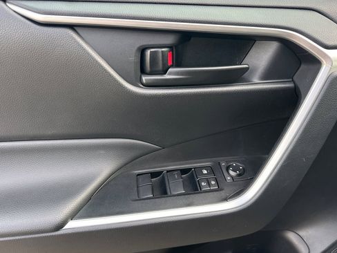 Used 2025 Toyota RAV4 LE image 11