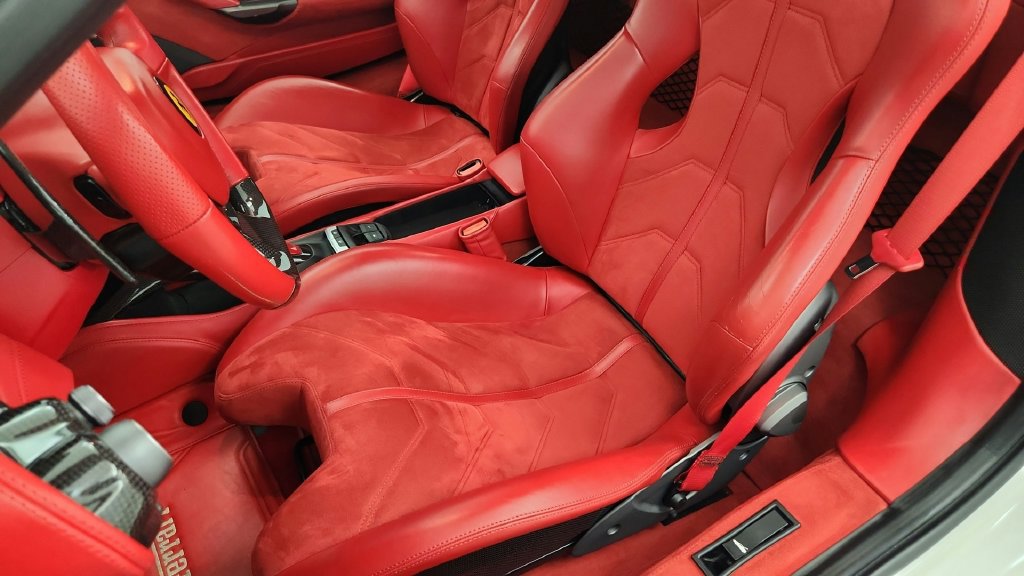 Used 2017 Ferrari 488 Spider RWD image 38
