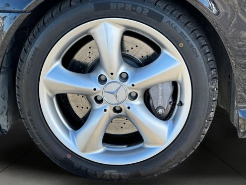 Used 2006 Mercedes-Benz C 230 Sedan image 22