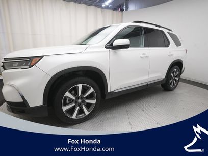 Certified 2025 Honda Pilot Touring