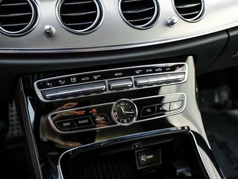 Used 2019 Mercedes-Benz E 53 AMG 4MATIC Sedan image 28