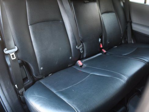 Used 2011 Toyota 4Runner SR5 w/ Premium Pkg w/Leather AWD/4WD image 29