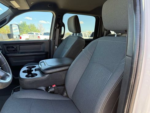 Used 2022 RAM 3500 Tradesman AWD/4WD image 30