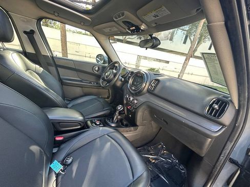 Used 2019 MINI Cooper Countryman FWD image 28