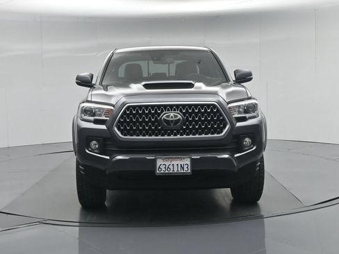 Used 2019 Toyota Tacoma TRD Sport AWD/4WD image 24