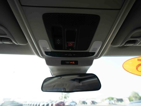 Used 2025 Honda Accord SE image 18