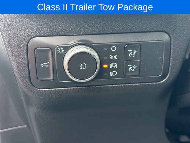 Certified 2022 Ford Escape Titanium w/ Class II Trailer Tow Package AWD/4WD image 13