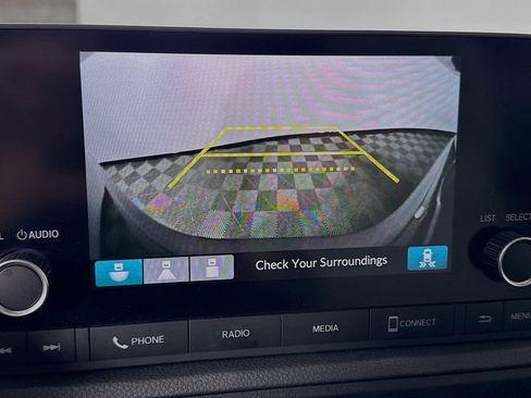 Certified 2023 Honda CR-V EX image 6