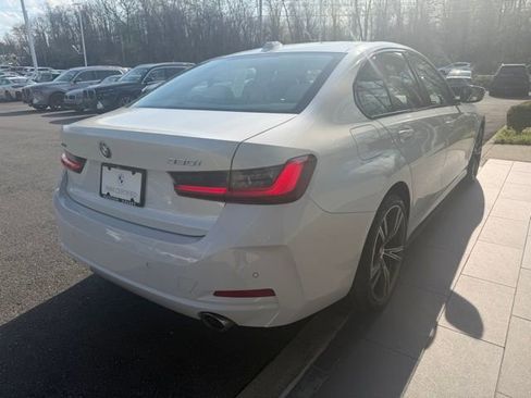 Certified 2023 BMW 330i xDrive Sedan w/ Premium Package AWD/4WD image 7