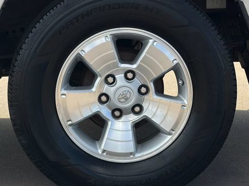 Used 2013 Toyota Tacoma PreRunner w/ TRD Sport Pkg RWD image 28