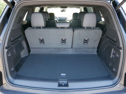 New 2026 Buick Enclave Preferred w/ Power Package image 5