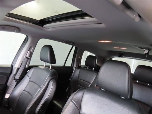 Used 2022 Honda Pilot Special Edition image 18