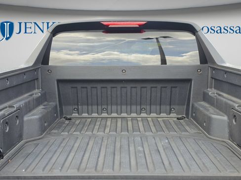 Used 2024 Hyundai Santa Cruz SE AWD/4WD image 13