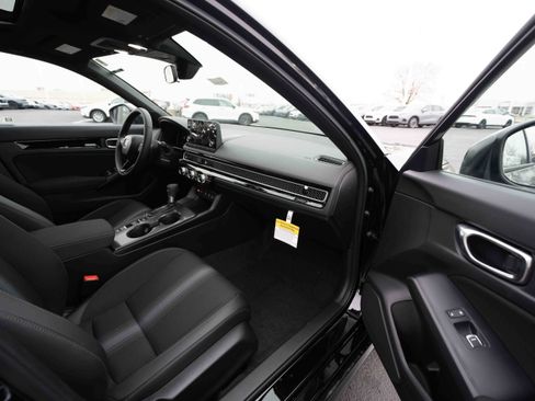 New 2026 Honda Civic Sport image 25