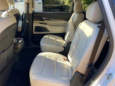 Used 2020 Kia Telluride SX w/ Towing Package image 6