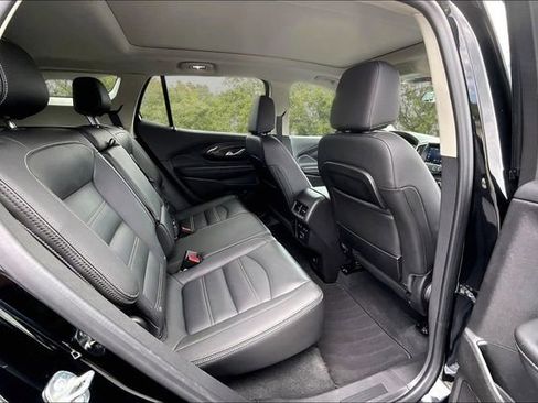 Used 2024 GMC Terrain Denali w/ Denali Premium Package AWD/4WD image 25