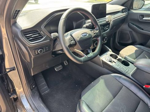 Used 2024 Ford Escape ST-Line FWD image 13
