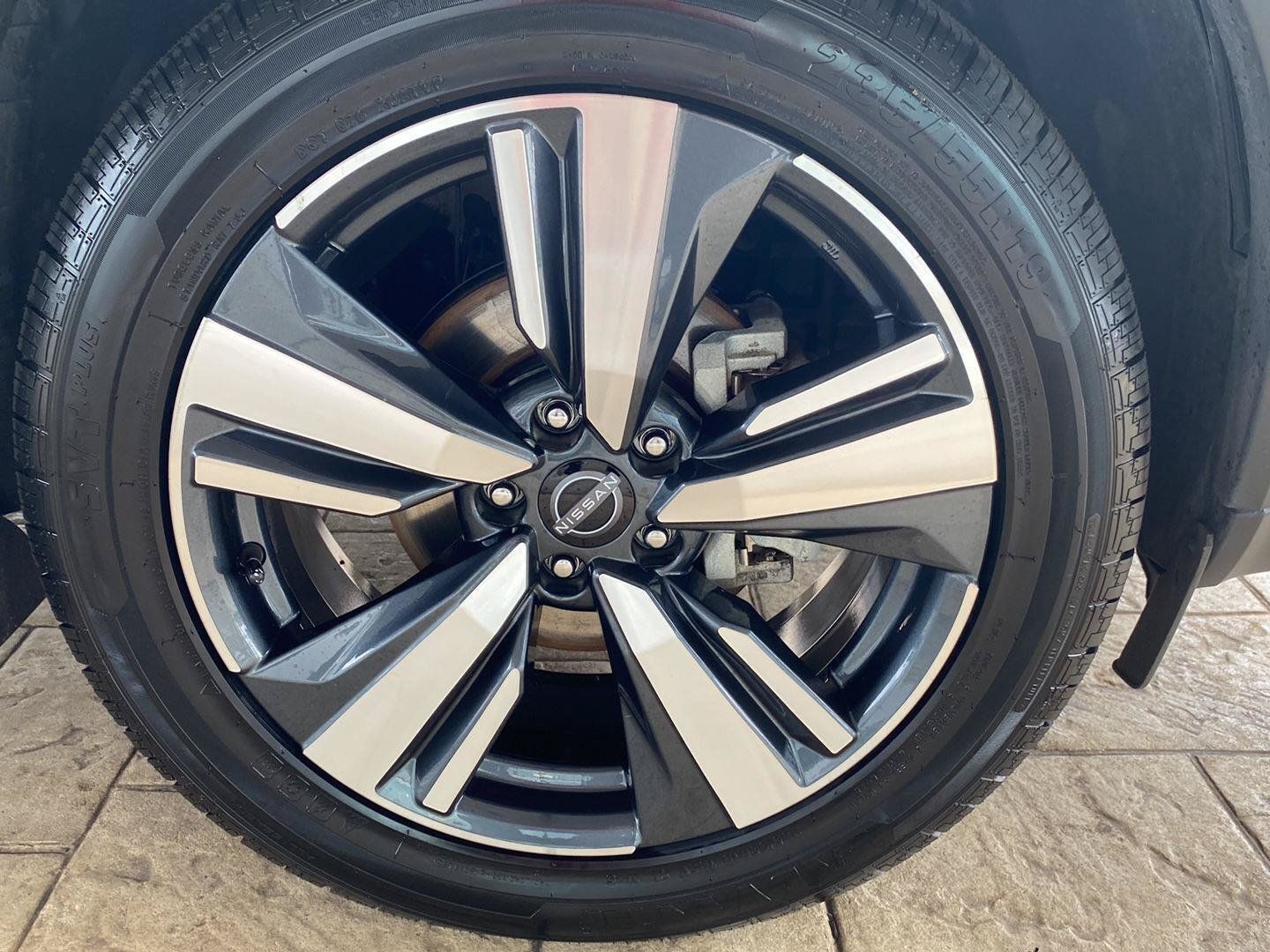 Certified 2023 Nissan Rogue SL w/ SL Premium Package AWD/4WD image 13
