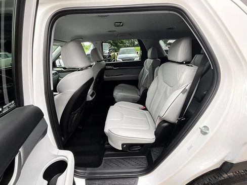Used 2023 Hyundai Palisade SEL AWD/4WD image 30