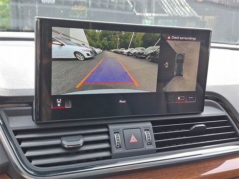 Certified 2023 Audi Q5 2.0T Premium Plus w/ Premium Plus Package image 19