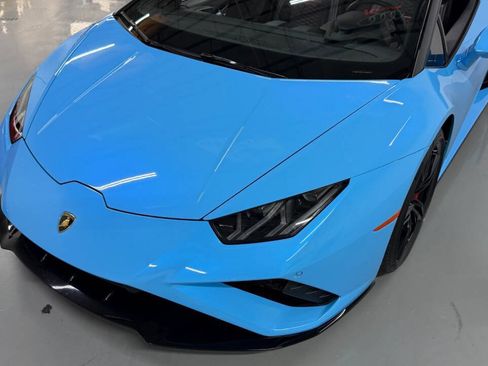 Used 2020 Lamborghini Huracan EVO RWD image 37