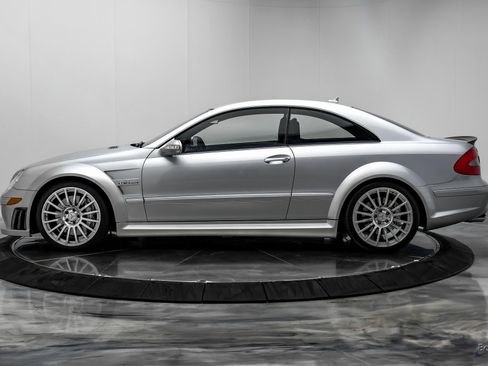 Used 2008 Mercedes-Benz CLK 63 AMG Black Series image 5