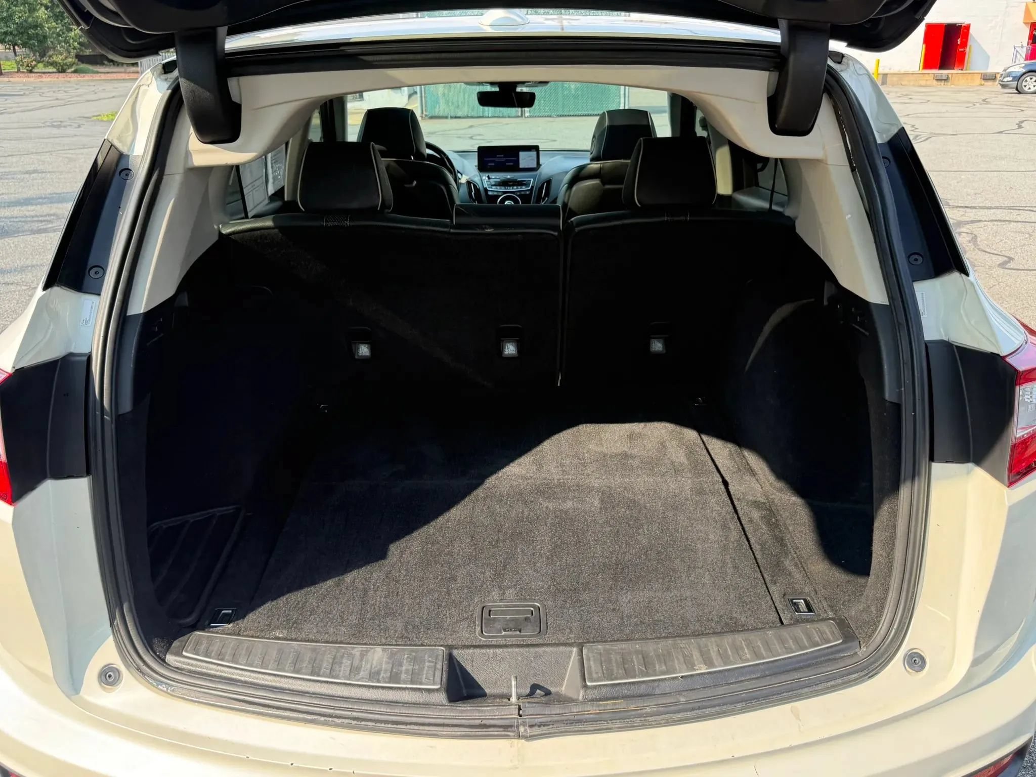 Used 2019 Acura RDX w/ Advance Package FWD image 32