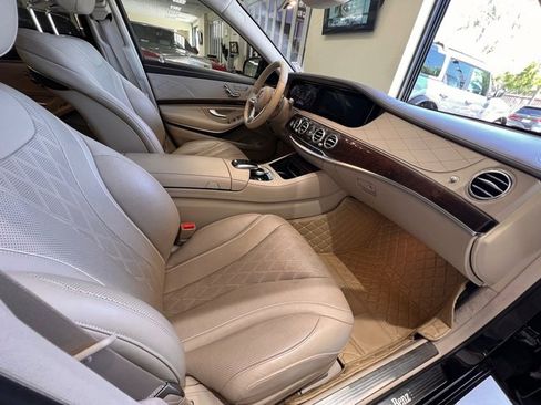 Used 2019 Mercedes-Benz S 560 4MATIC Sedan image 13
