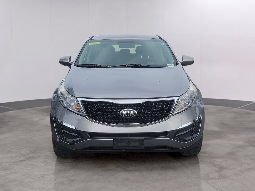 Used 2016 Kia Sportage LX AWD/4WD image 2