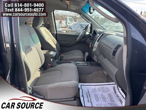 Used 2011 Nissan Frontier SV w/ SV Premium Utility Pkg image 34