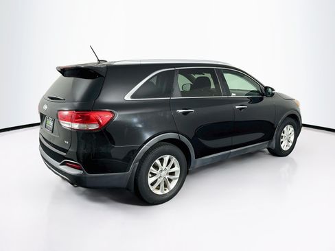 Used 2016 Kia Sorento LX FWD image 9