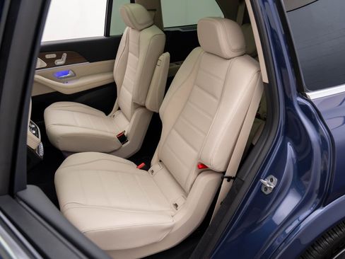 New 2026 Mercedes-Benz GLS 450 4MATIC image 20