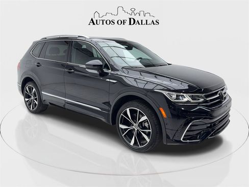 Used 2023 Volkswagen Tiguan SEL R-Line image 2