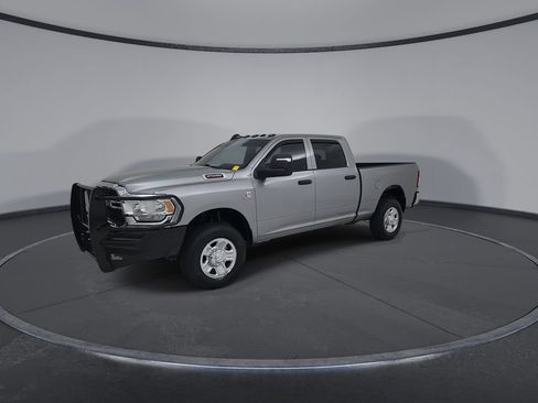 Used 2024 RAM 2500 Tradesman w/ Chrome Appearance Group AWD/4WD image 8