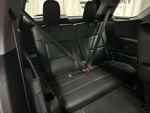 Used 2024 Ford Explorer XLT w/ Equipment Group 202A image 22