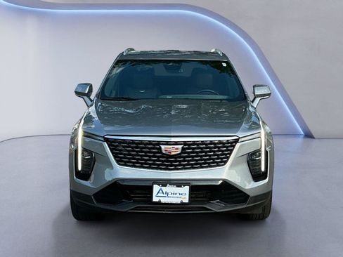 Used 2024 Cadillac XT4 Premium Luxury AWD/4WD image 8
