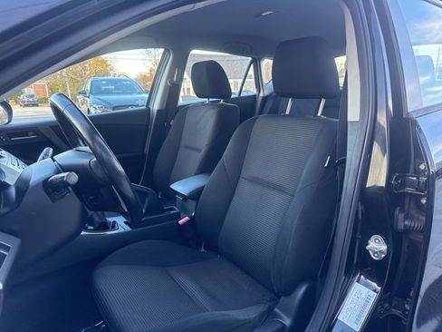 Used 2013 MAZDA MAZDA3 i Touring image 8