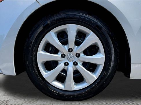 Used 2024 Toyota Corolla LE FWD image 34