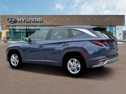 New 2026 Hyundai Tucson SE image 4