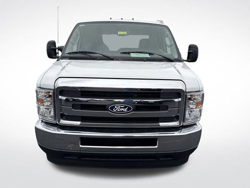 New 2026 Ford E-350 and Econoline 350 Super Duty w/ Power Equipment Group RWD image 10