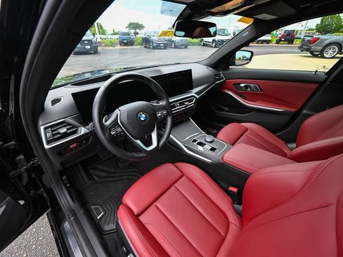 Used 2023 BMW 330i xDrive Sedan w/ Premium Package AWD/4WD image 17