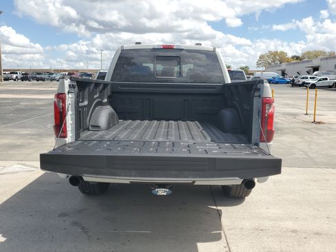 New 2026 Ford F150 XLT w/ Equipment Group 302A MID image 9