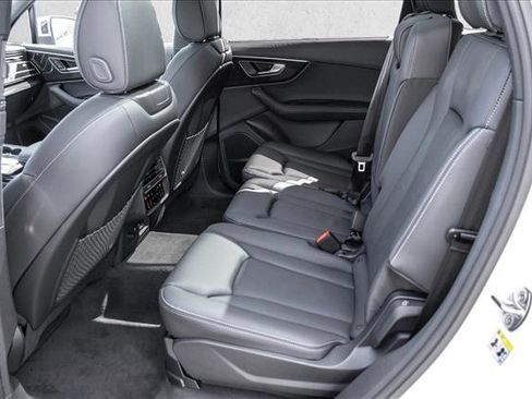 New 2026 Audi Q7 3.0T Premium Plus AWD/4WD image 22
