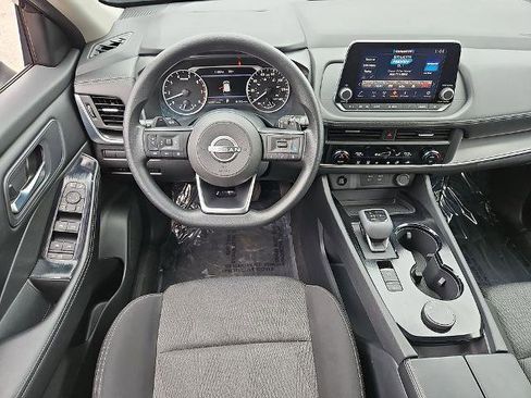 Certified 2024 Nissan Rogue SV AWD/4WD image 12