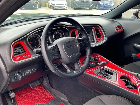 Used 2019 Dodge Challenger GT w/ Performance Handling Group RWD image 17
